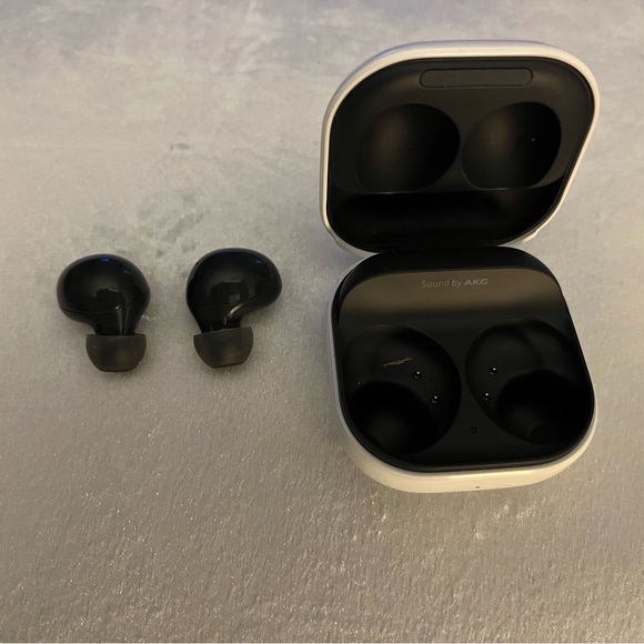 Samsung Galaxy Buds2 Black - Picture 4 of 6